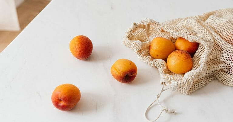 apricot oil benefits