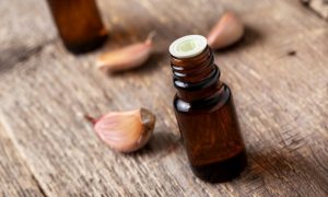 garlic essential oil for sore throat